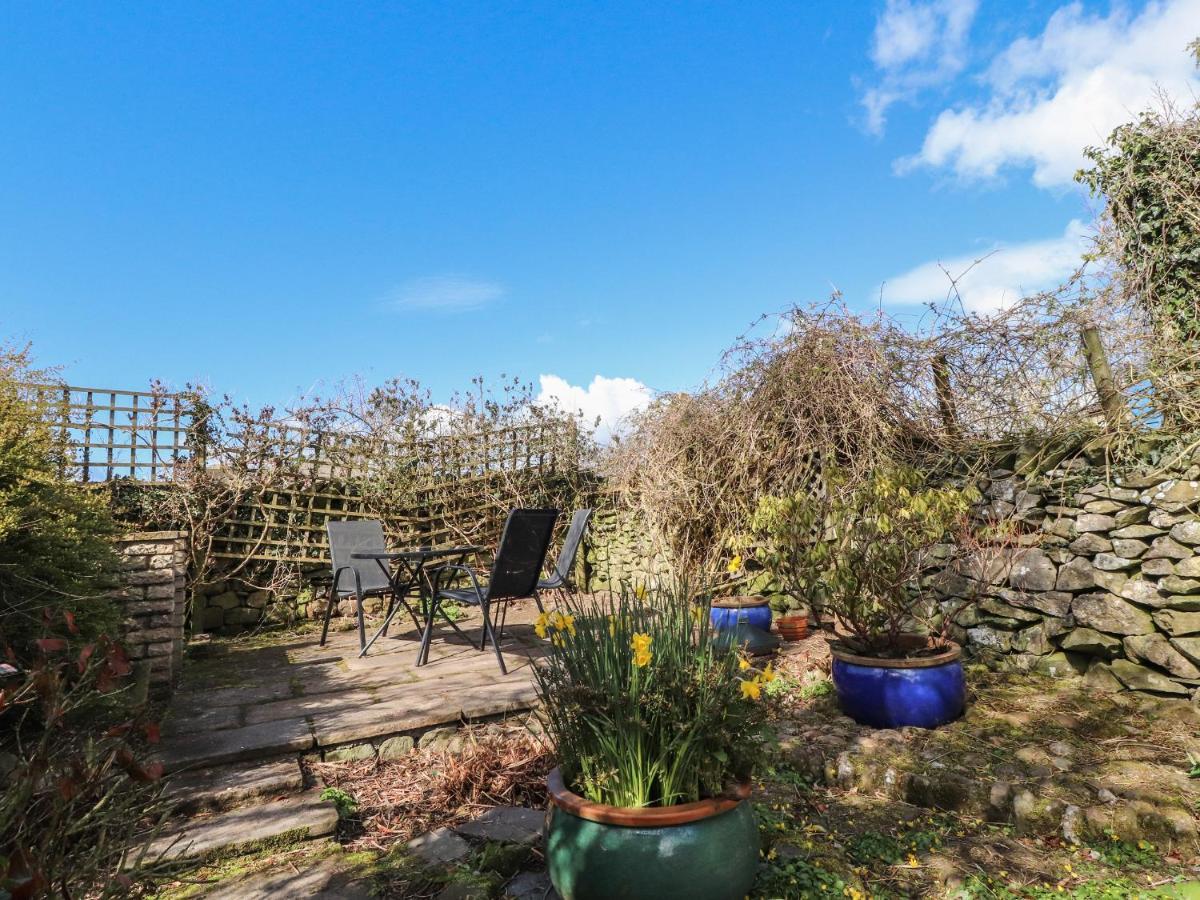 Beehive Cottage Bentham Exterior foto